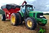 Trator John Deere 7515