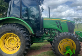 Trator John Deere 5078E
