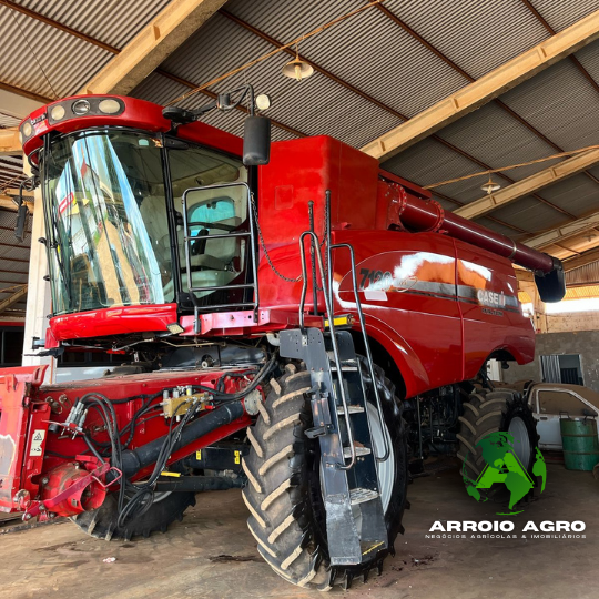 Colheitadeira Case 7120 CÓD. 0326