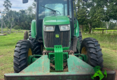 Trator John Deere 5078E
