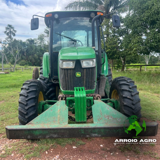 Trator John Deere 5078E CÓD. 0339