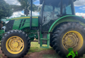 Trator John Deere 5078E
