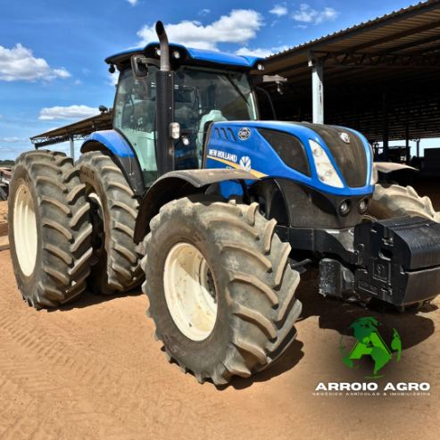 TRATOR NEW HOLLAND T7 260