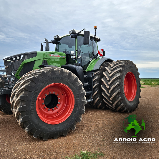 TRATOR FENDT 942 VARIO CÓD. 0338