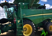 Colheitadeira John Deere S770