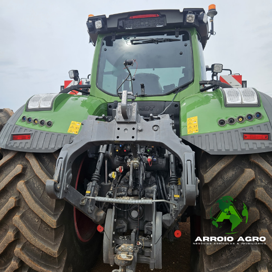 TRATOR FENDT 942 VARIO CÓD. 0338
