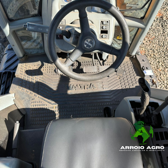 TRATOR VALTRA BH185i CÓD. 0346