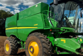 COLHEITADEIRA JOHN DEERE S680