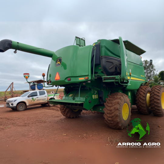 COLHEITADEIRA JOHN DEERE 9670 STS CÓD. 0330