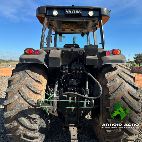 TRATOR VALTRA BH185i CÓD. 0346