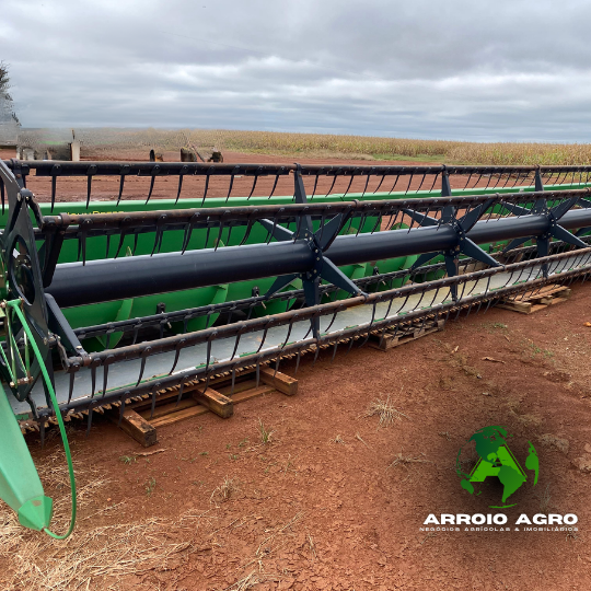 COLHEITADEIRA JOHN DEERE 9670 STS CÓD. 0330