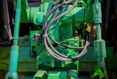 TRATOR JOHN DEERE 6110E