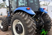 TRATOR NEW HOLLAND TL5.100 CÓD. 0345