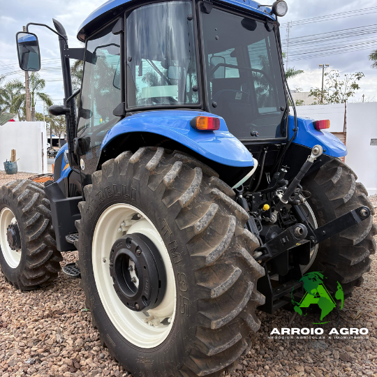 TRATOR NEW HOLLAND TL5.100 CÓD. 0345