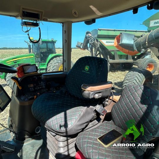 TRATOR JOHN DEERE 7230J CÓD. 0356