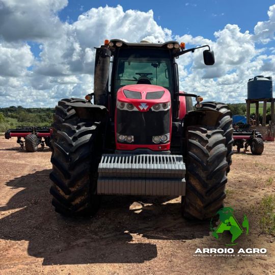 TRATOR MASSEY FERGUSON 8690 CÓD. 0363