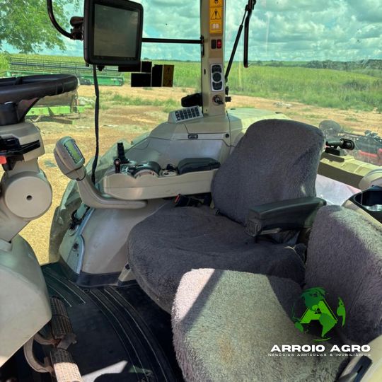 TRATOR MASSEY FERGUSON 8690 CÓD. 0363