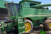 COLHEITADEIRA JOHN DEERE CÓD. 0365