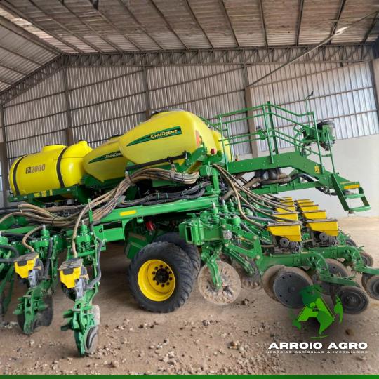 PLANTADEIRA JOHN DEERE CÓD. 0366