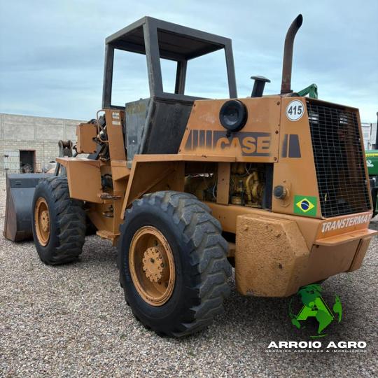 PÁ CARREGADEIRA W20B CASE CÓD. 0397