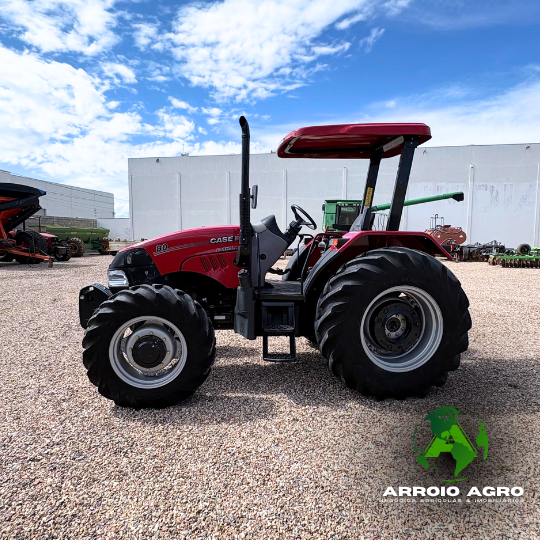 Trator Case IH Farmall 80 CÓD. 0399