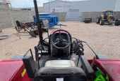 Trator Case IH Farmall 80 CÓD. 0399