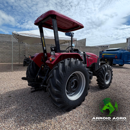 Trator Case IH Farmall 80 CÓD. 0399